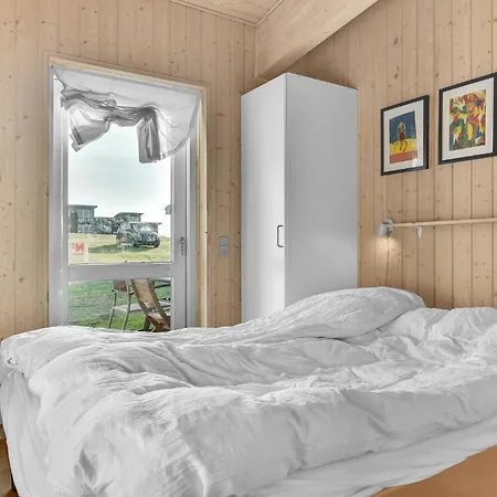 בית נופש Three-bedroom In