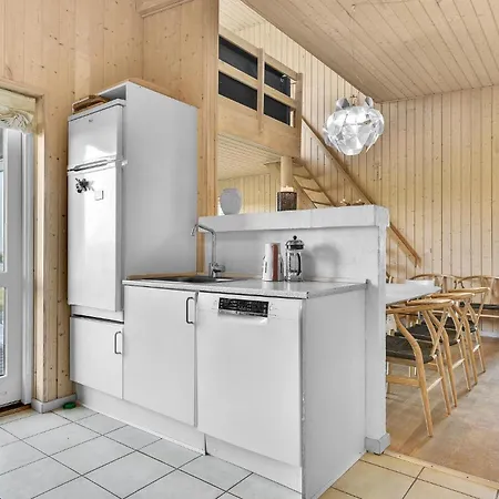 Three-bedroom In * פאבורג